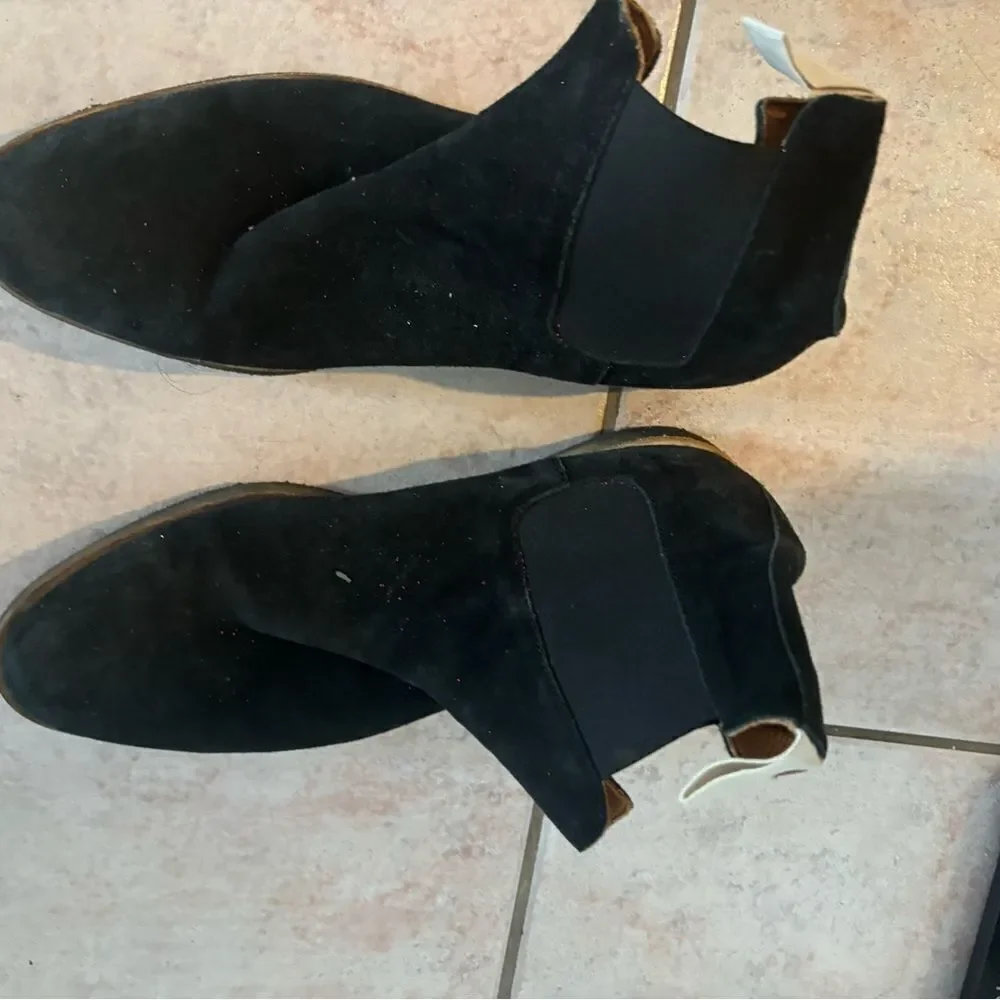 Common Projects Black Suede Chelsea Boots ankle shoes y2k design flats - Picture 2 of 8